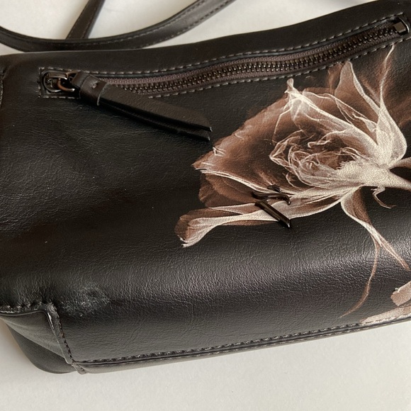 Vera Wang PVC Crossbody Purse - Picture 9 of 11